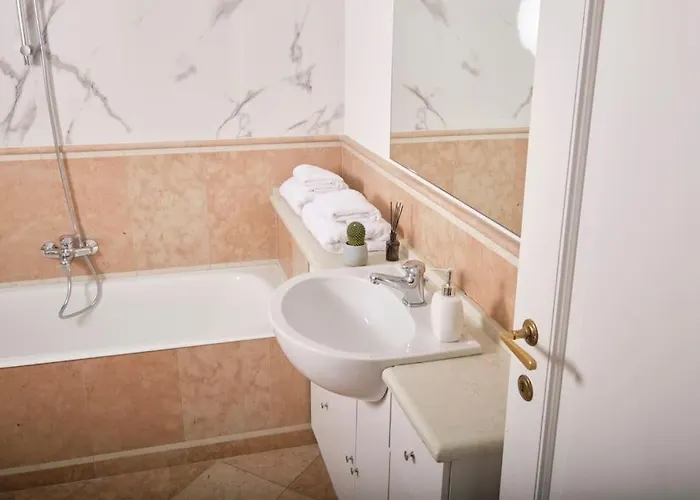 La Torre Di Castel Sant'angelo * Roma